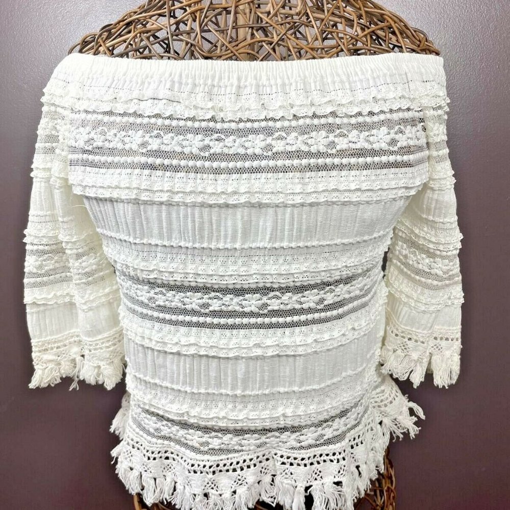 mur mur womans small lace off shoulders crop top